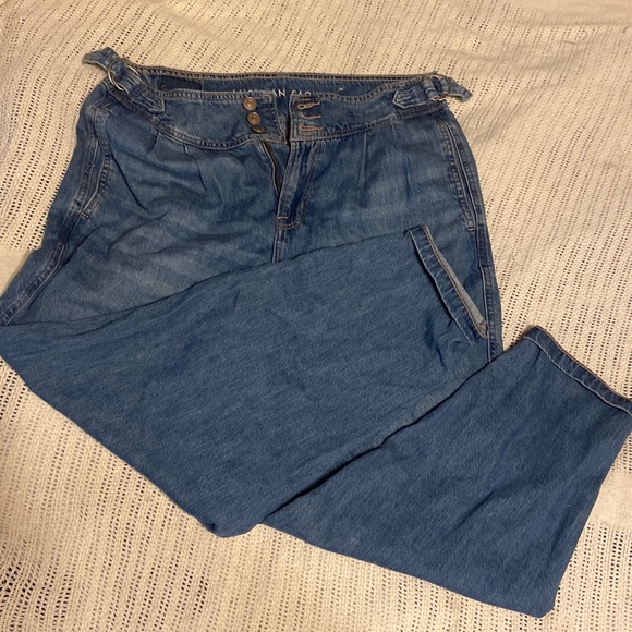 American Eagle Relaxed mom jeans - Picture 1 of 4